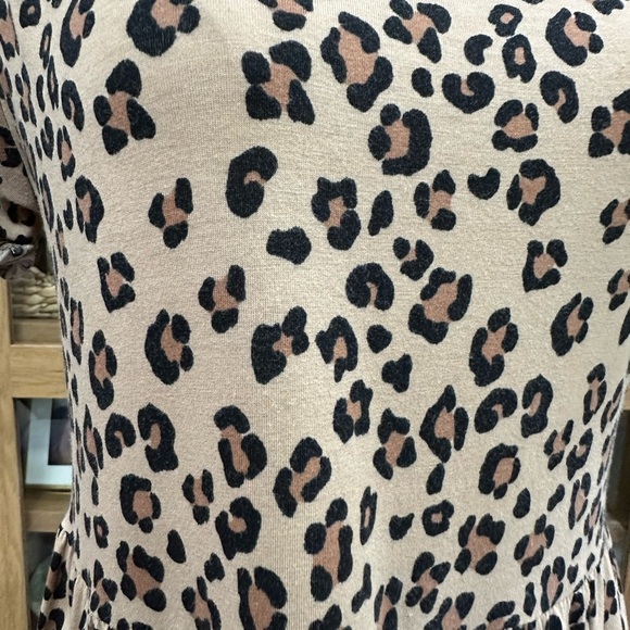 Wild & Fabel Leopard Print Short Sleeve Dress size XS - Picture 2 of 5